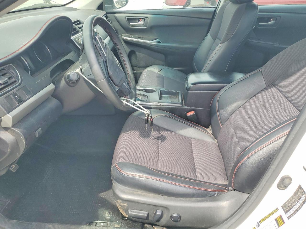 2017 Toyota Camry Se - Фото 7