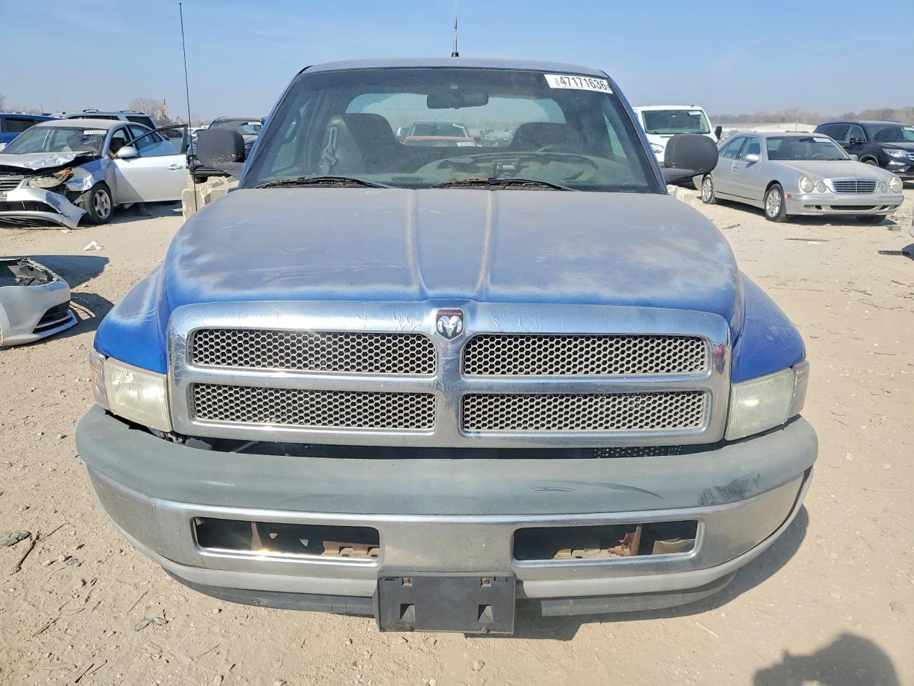 2001 Dodge Ram 1500 - Фото 5