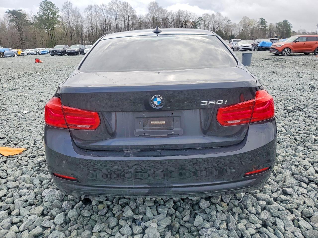 2016 BMW 320 I - Image 6