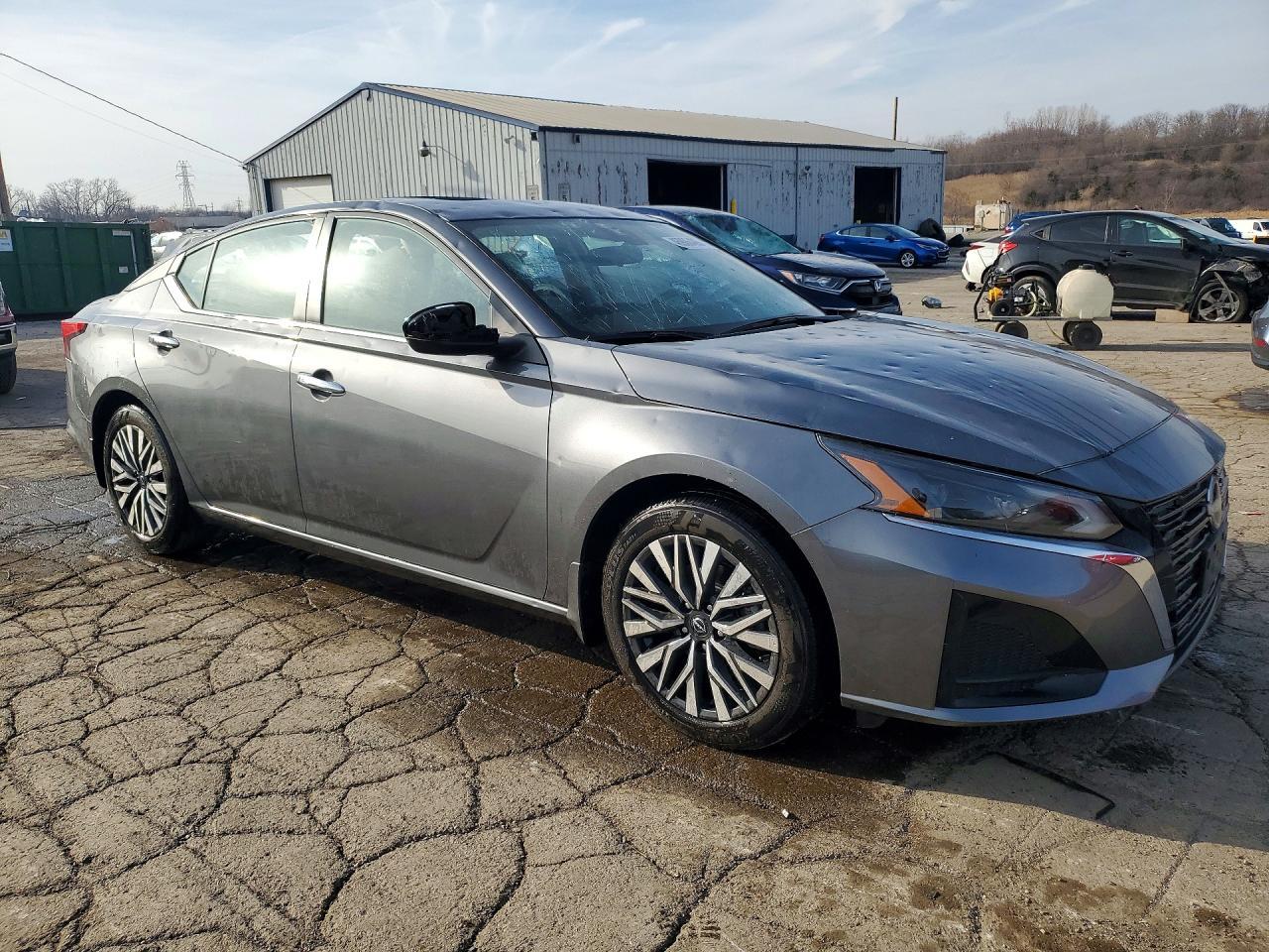2024 Nissan Altima 2.5 Sv - Фото 4