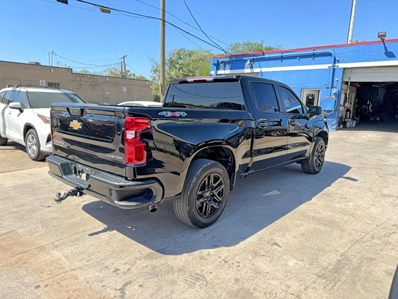 2024 Chevrolet Silverado K1500 Custom - Image 4