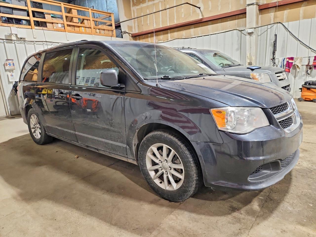 2014 Dodge Grand Caravan Sxt - Image 4