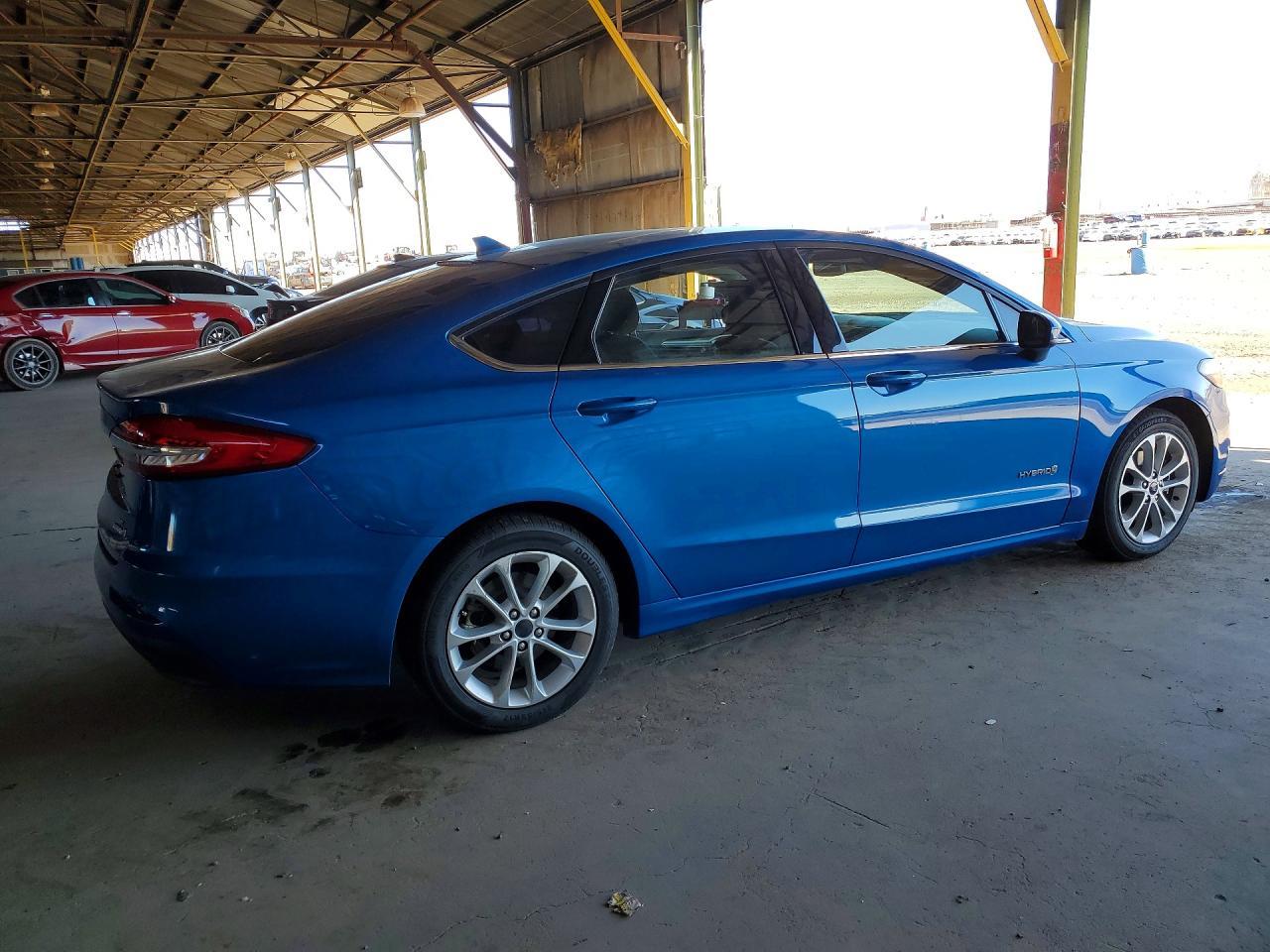 2019 Ford Fusion Se - Фото 3