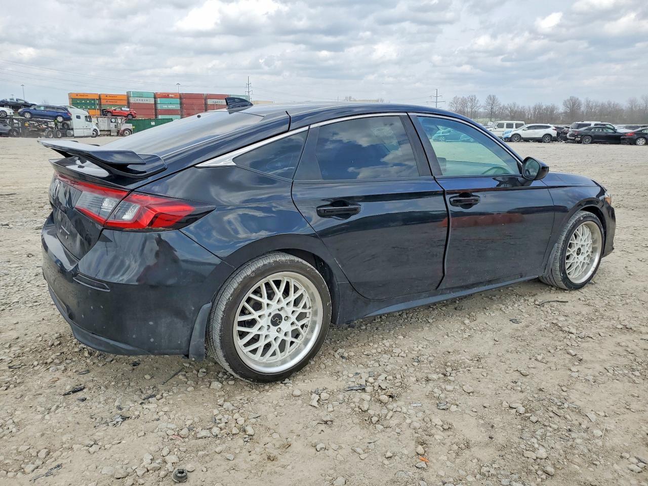 2023 Honda Civic Lx - Фото 3