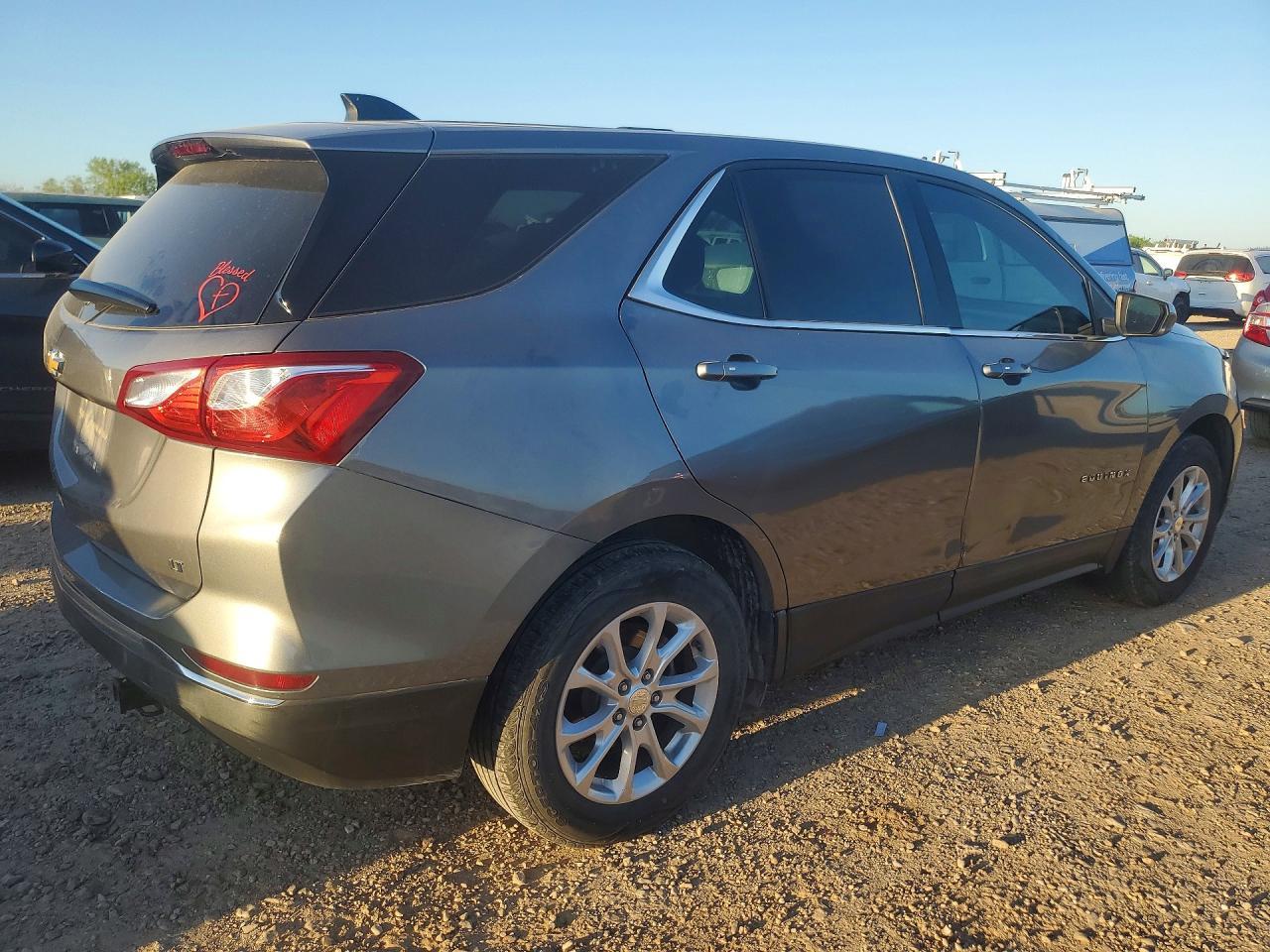 2018 Chevrolet Equinox Lt - Фото 3