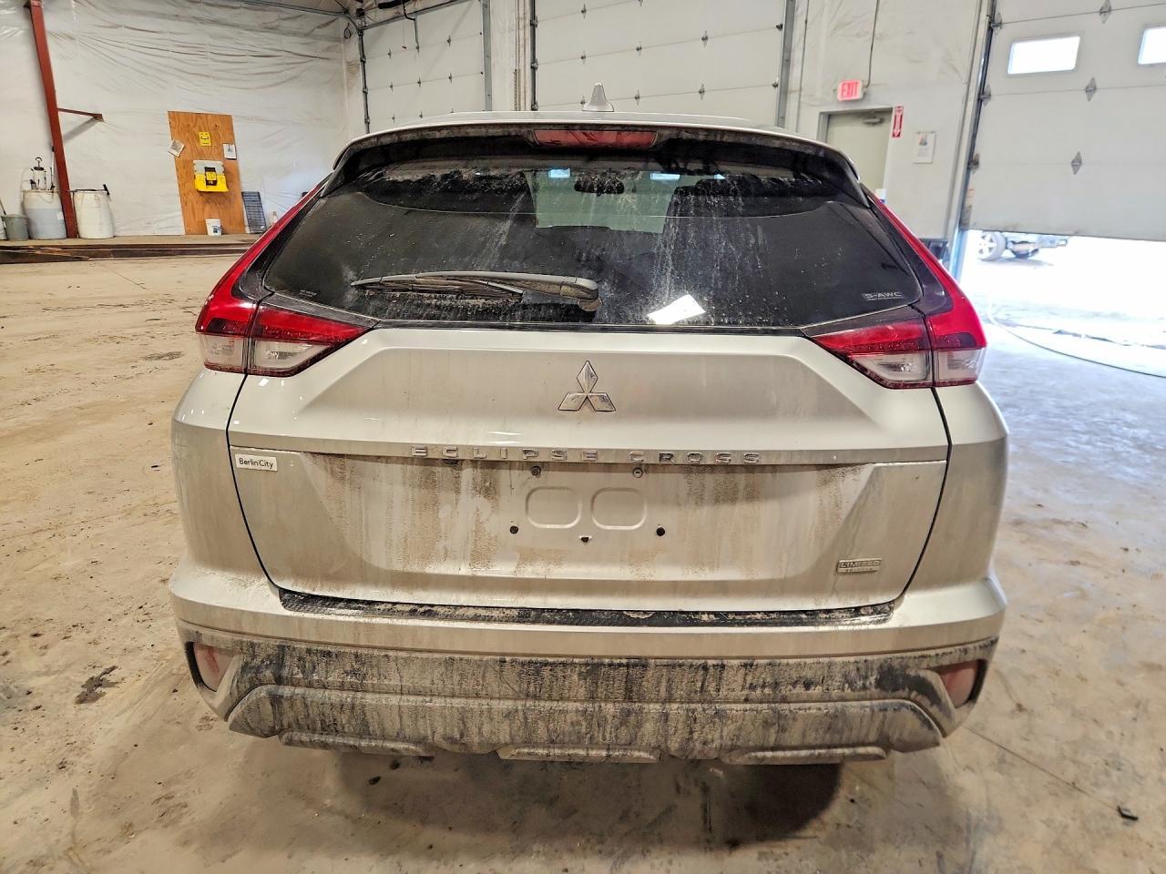 2023 Mitsubishi Eclipse Cross Le - Image 6