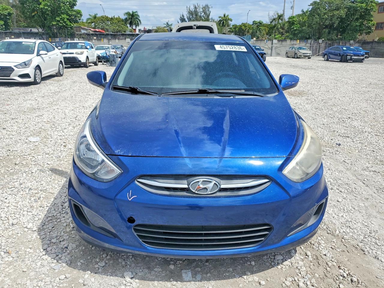 2016 Hyundai Accent Se - Фото 5