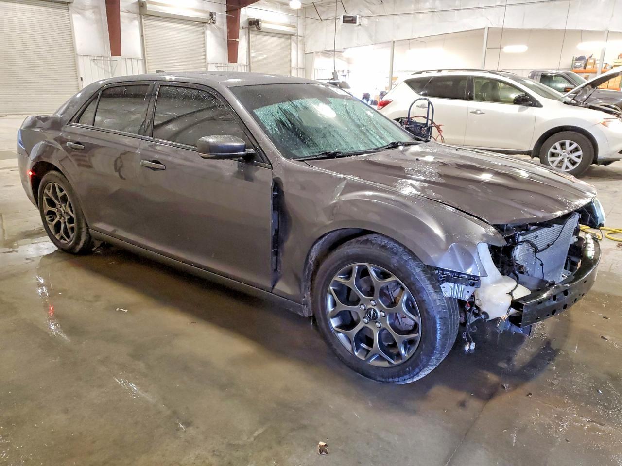 2017 Chrysler 300 S - Image 4