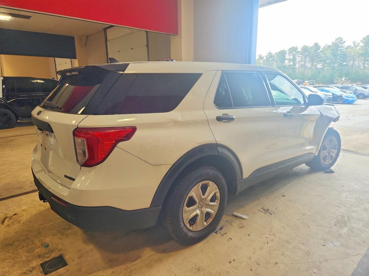 2020 Ford Explorer Police Interceptor - Фото 3