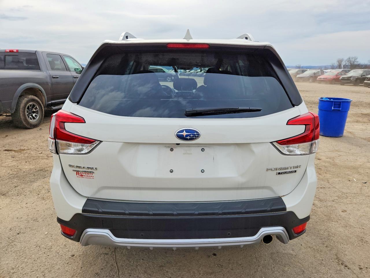 2023 Subaru Forester Touring - Image 6