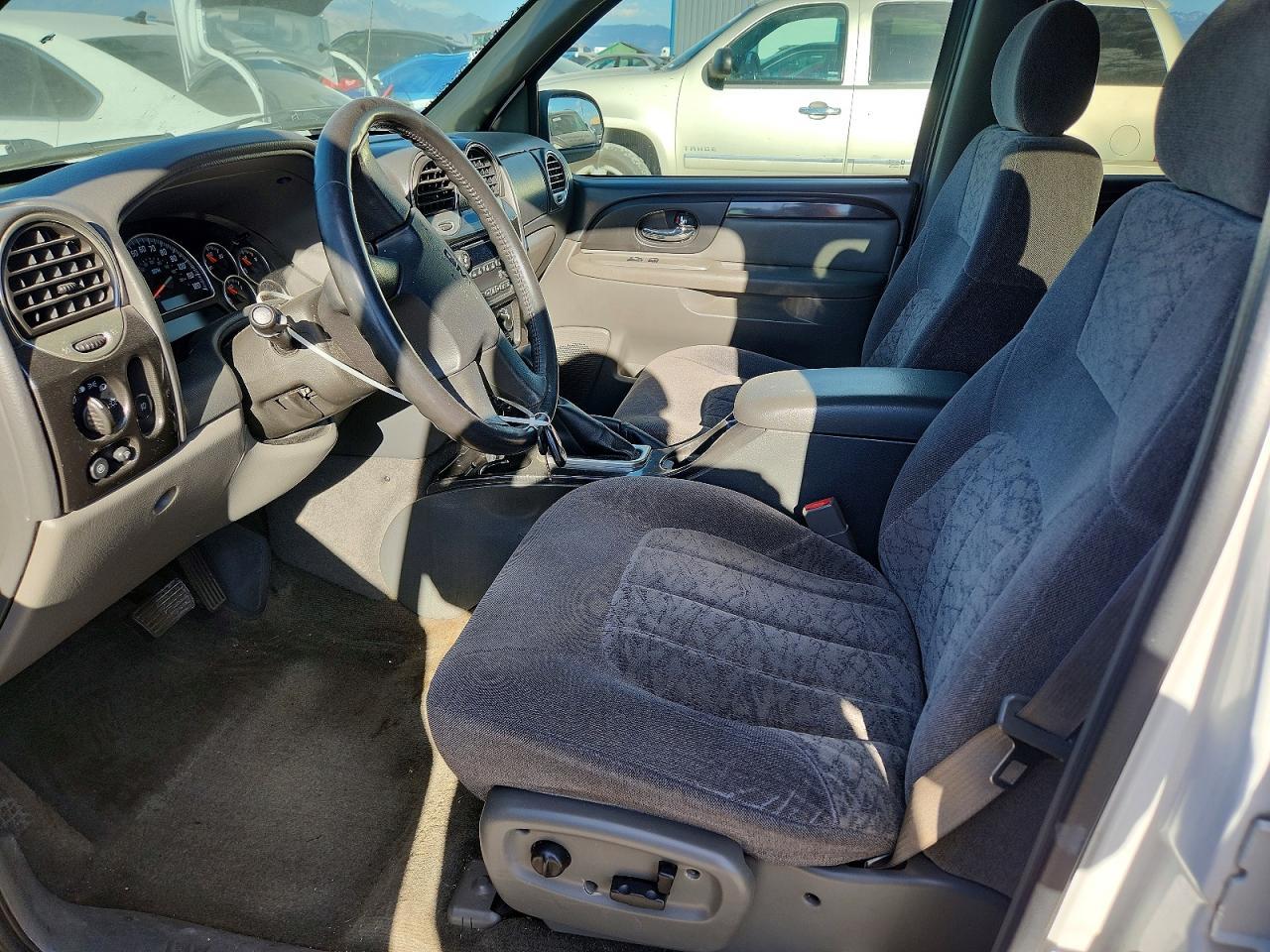 2004 GMC Envoy - Image 7