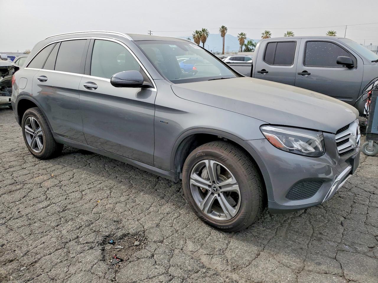 2019 Mercedes-Benz Glc 350E - Фото 4