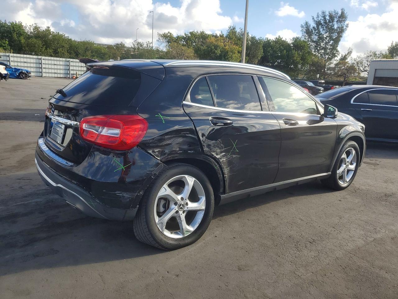 2018 Mercedes-Benz Gla 250 - Фото 3