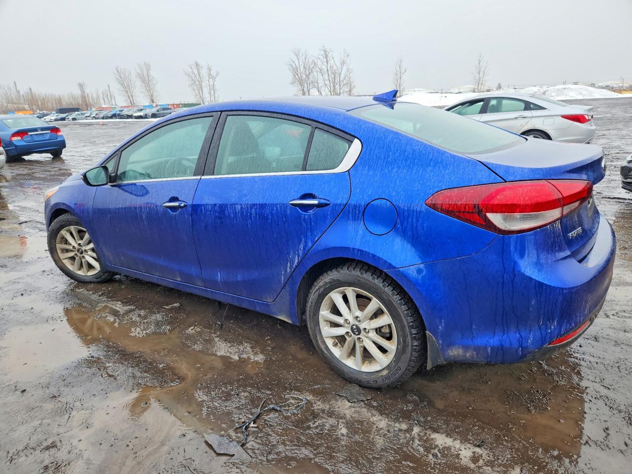 2017 Kia Forte Ex - Фото 2