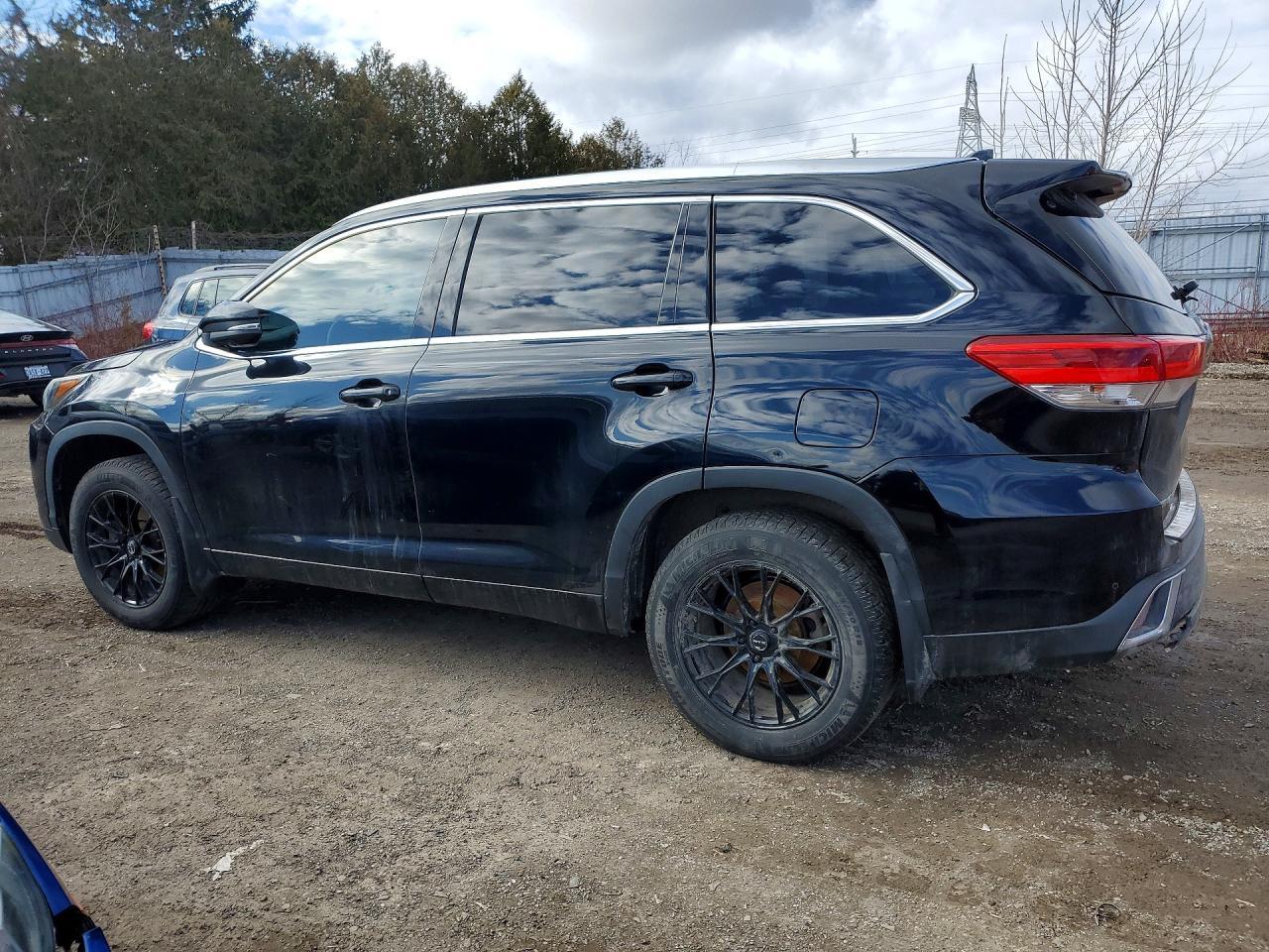 2018 Toyota Highlander Limited - Фото 2
