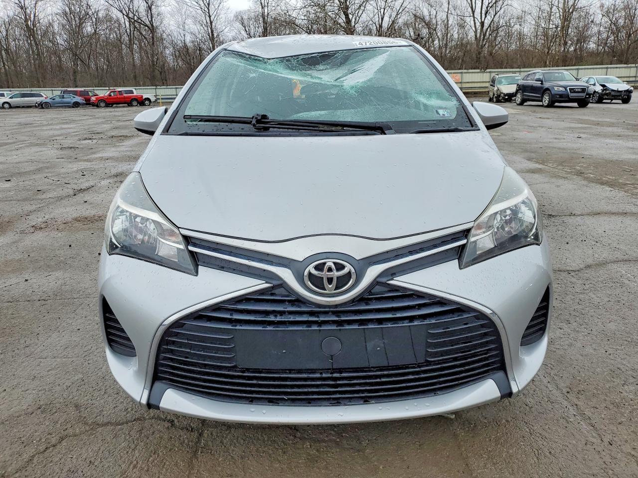 2015 Toyota Yaris 5-Door Le - Фото 5