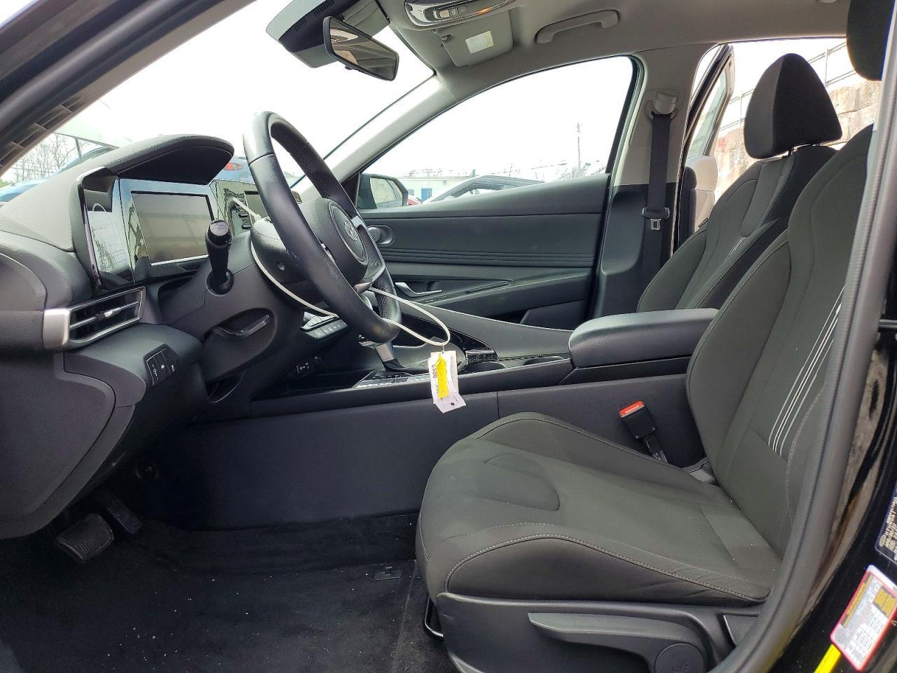 2022 Hyundai Elantra Sel - Фото 7