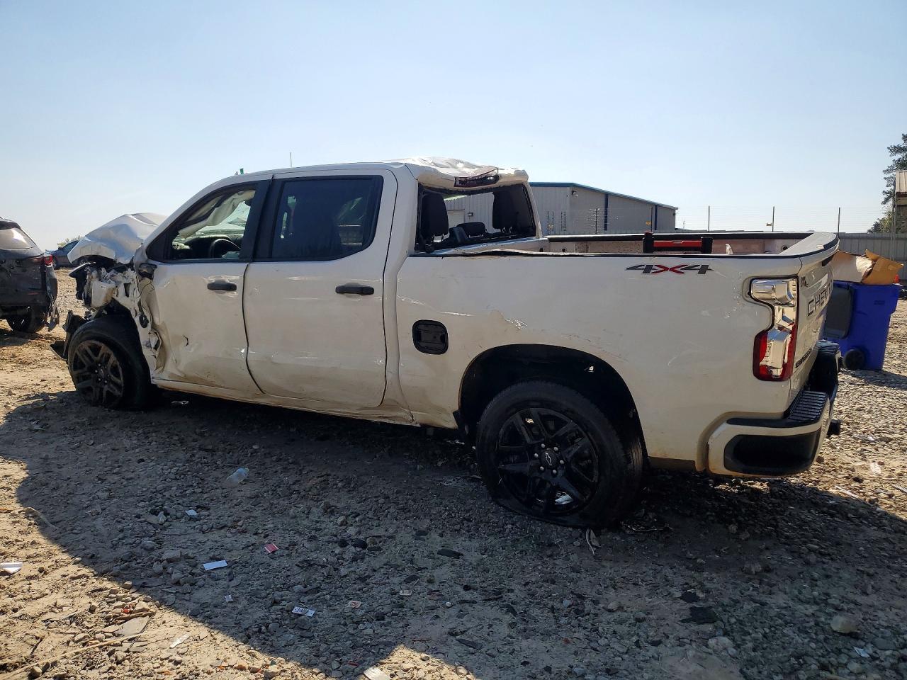 2023 Chevrolet Silverado K1500 Custom - Image 2