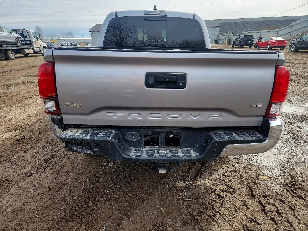 2021 Toyota Tacoma Sr5 V6 - Image 6