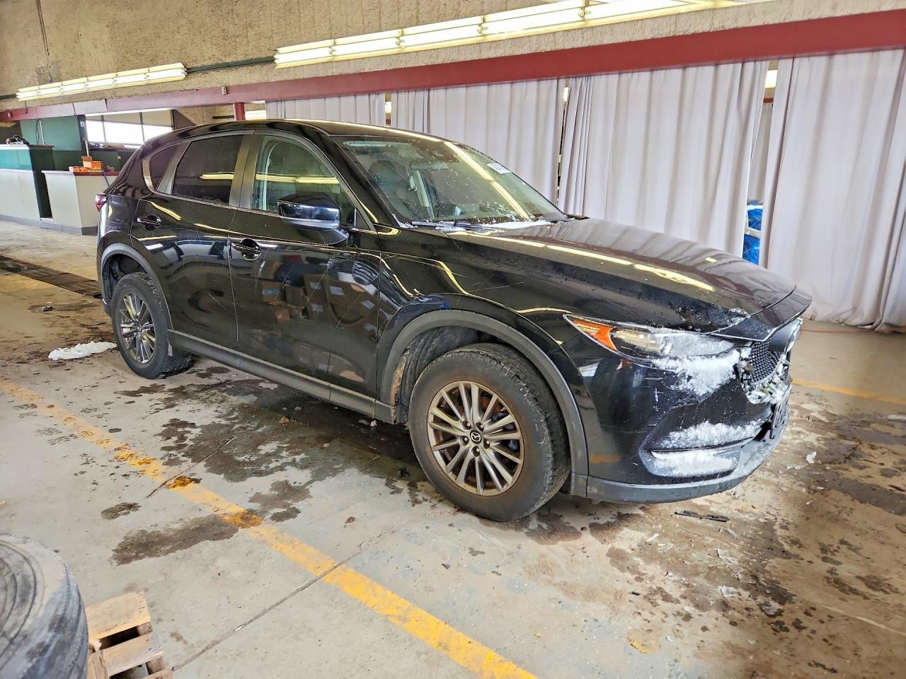 2017 Mazda Cx-5 Sport - Image 4