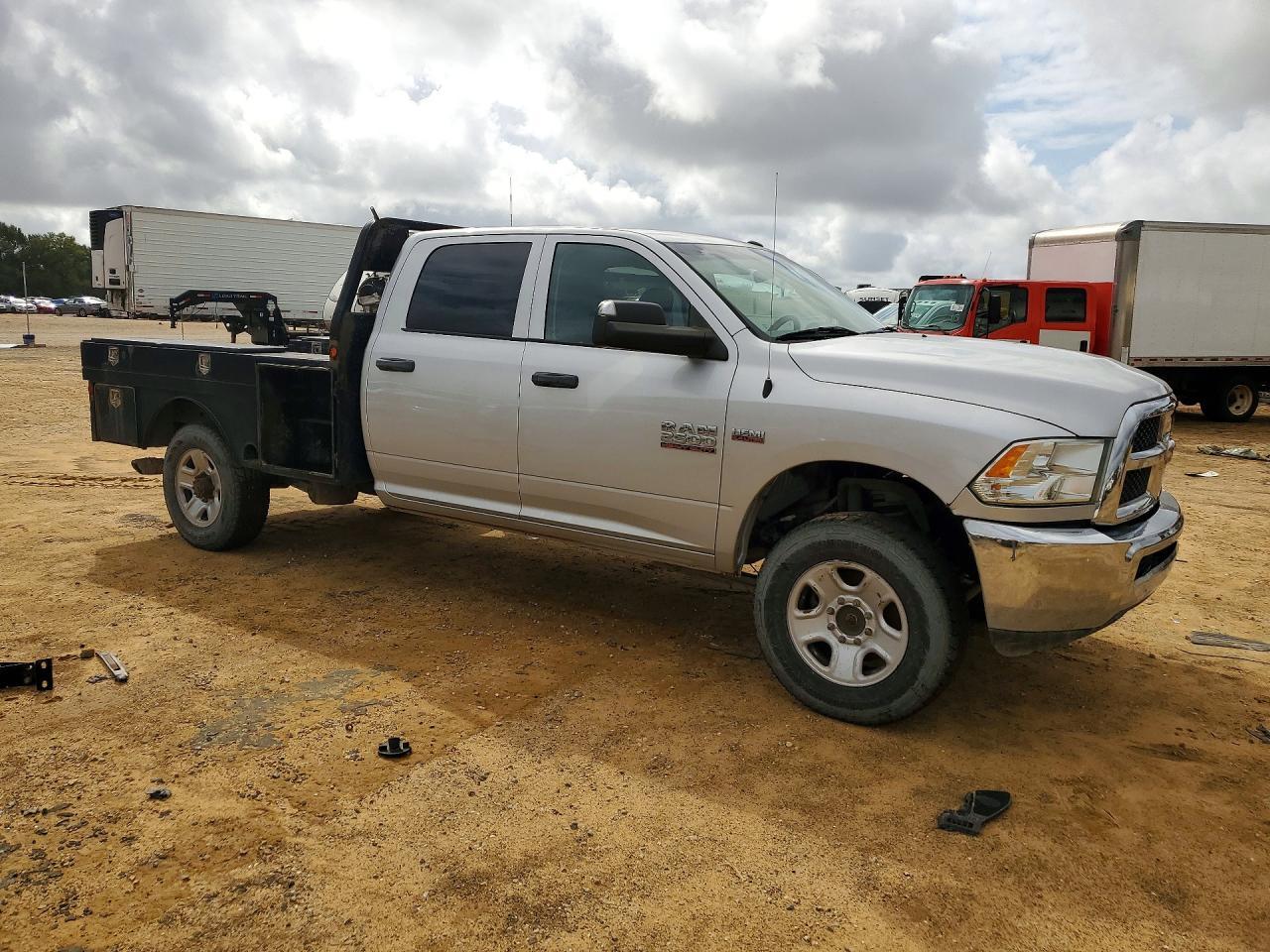 2018 Ram 2500 St 4Wd 6.4L V8 - Фото 4