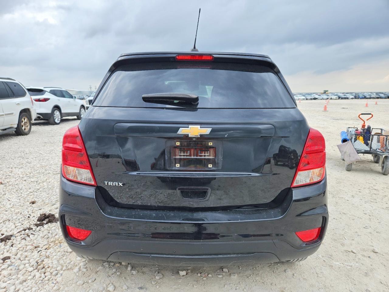 2020 Chevrolet Trax Ls - Фото 6