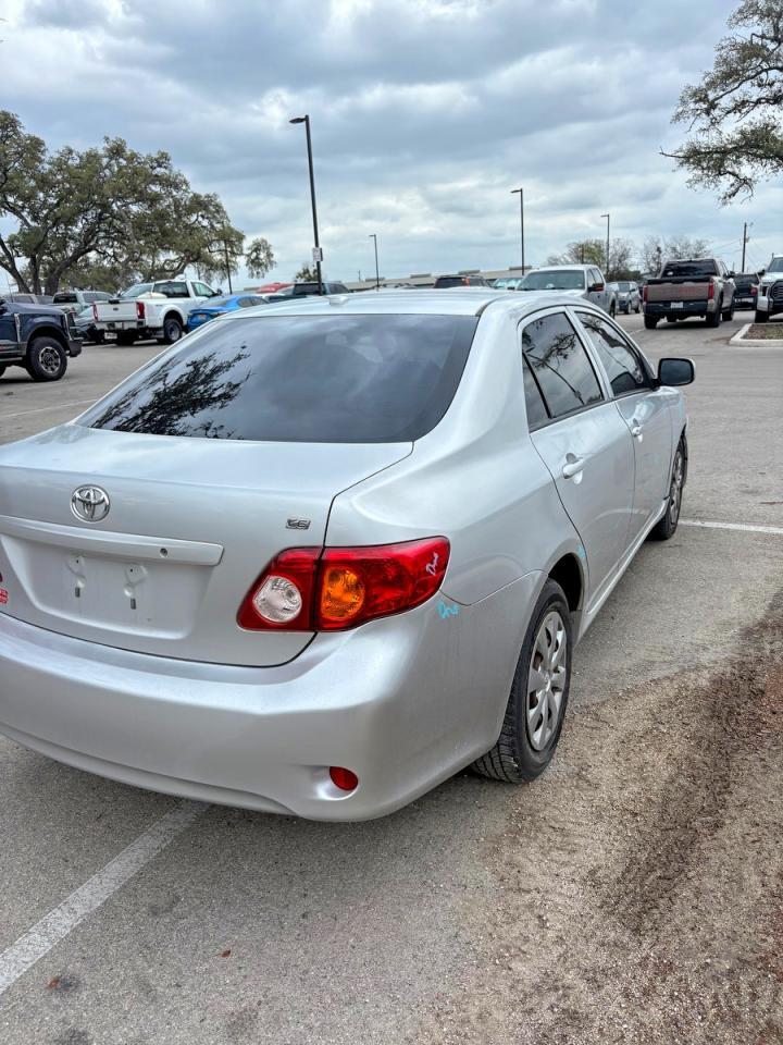 2009 Toyota Corolla Le - Фото 4