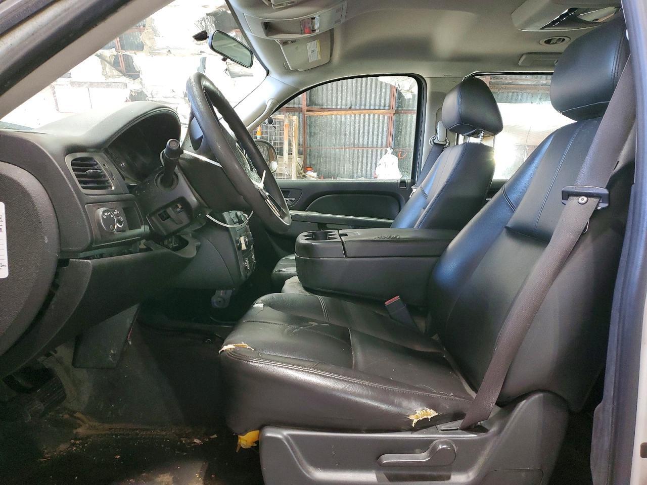 2010 Chevrolet Suburban C1500 Ls - Фото 7