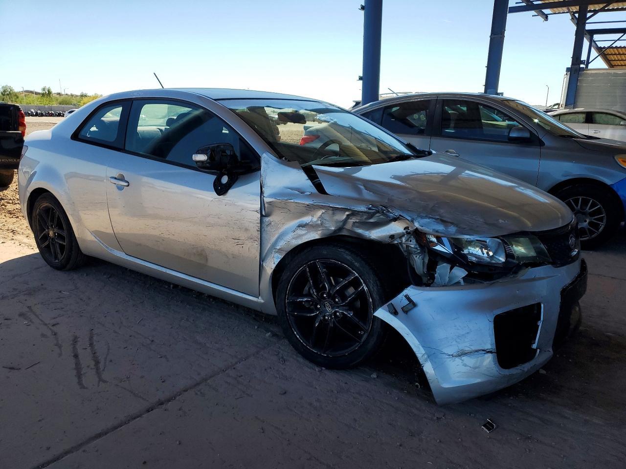 2010 Kia Forte Koup Sx - Фото 4