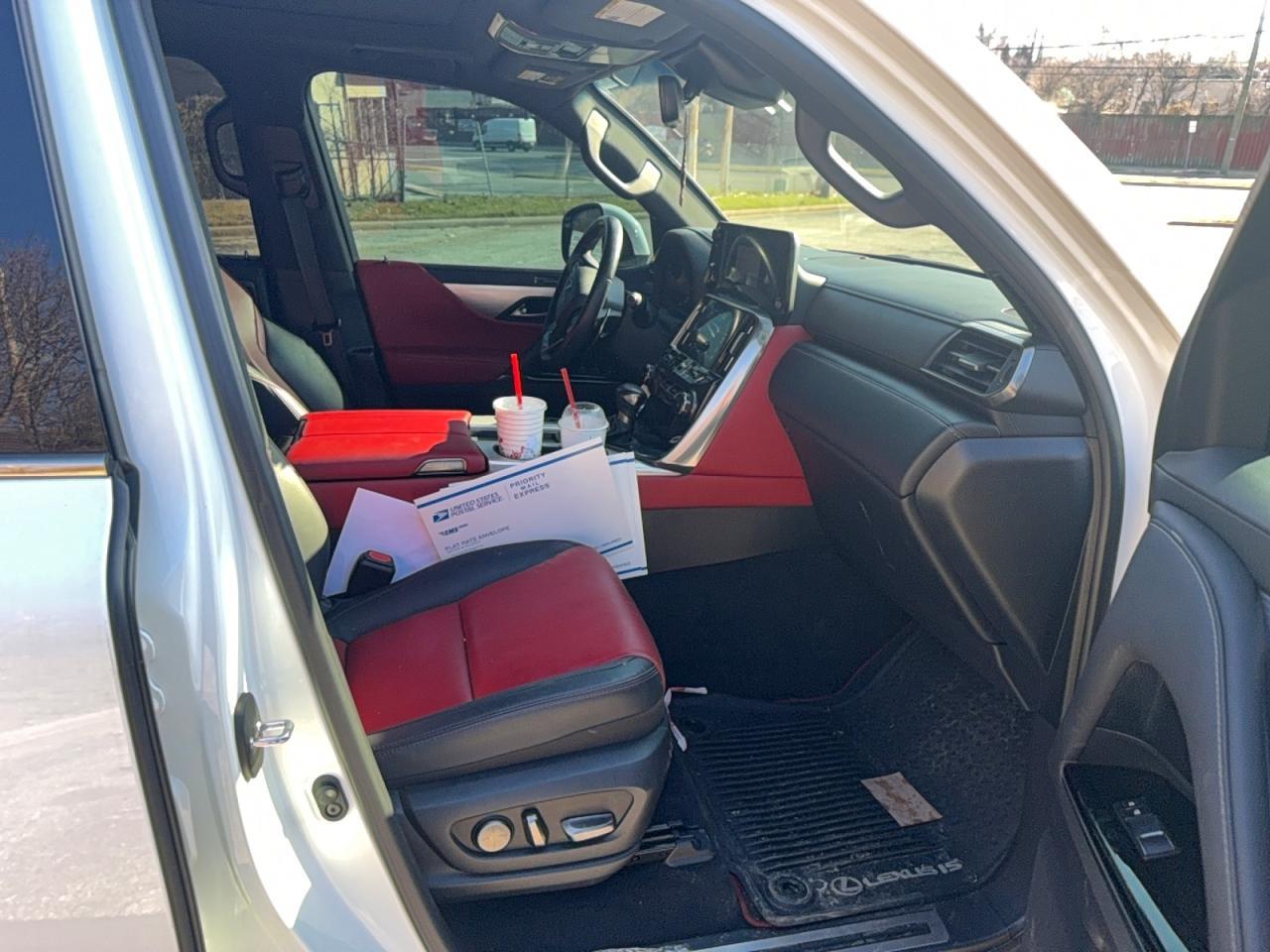 2022 Lexus Lx 600 F Sport Handling - Image 5