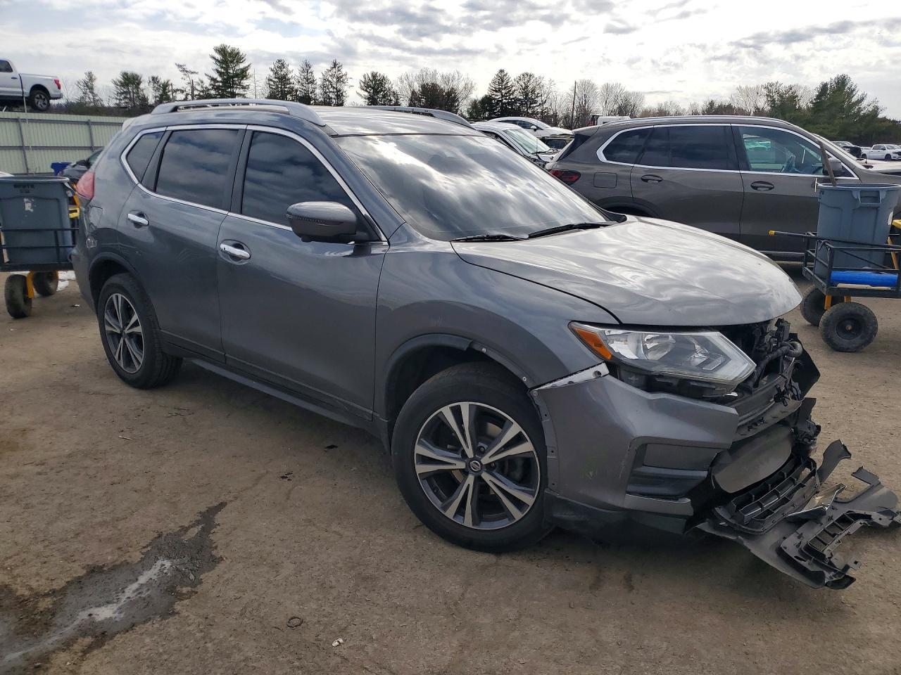 2019 Nissan Rogue Sv - Фото 4