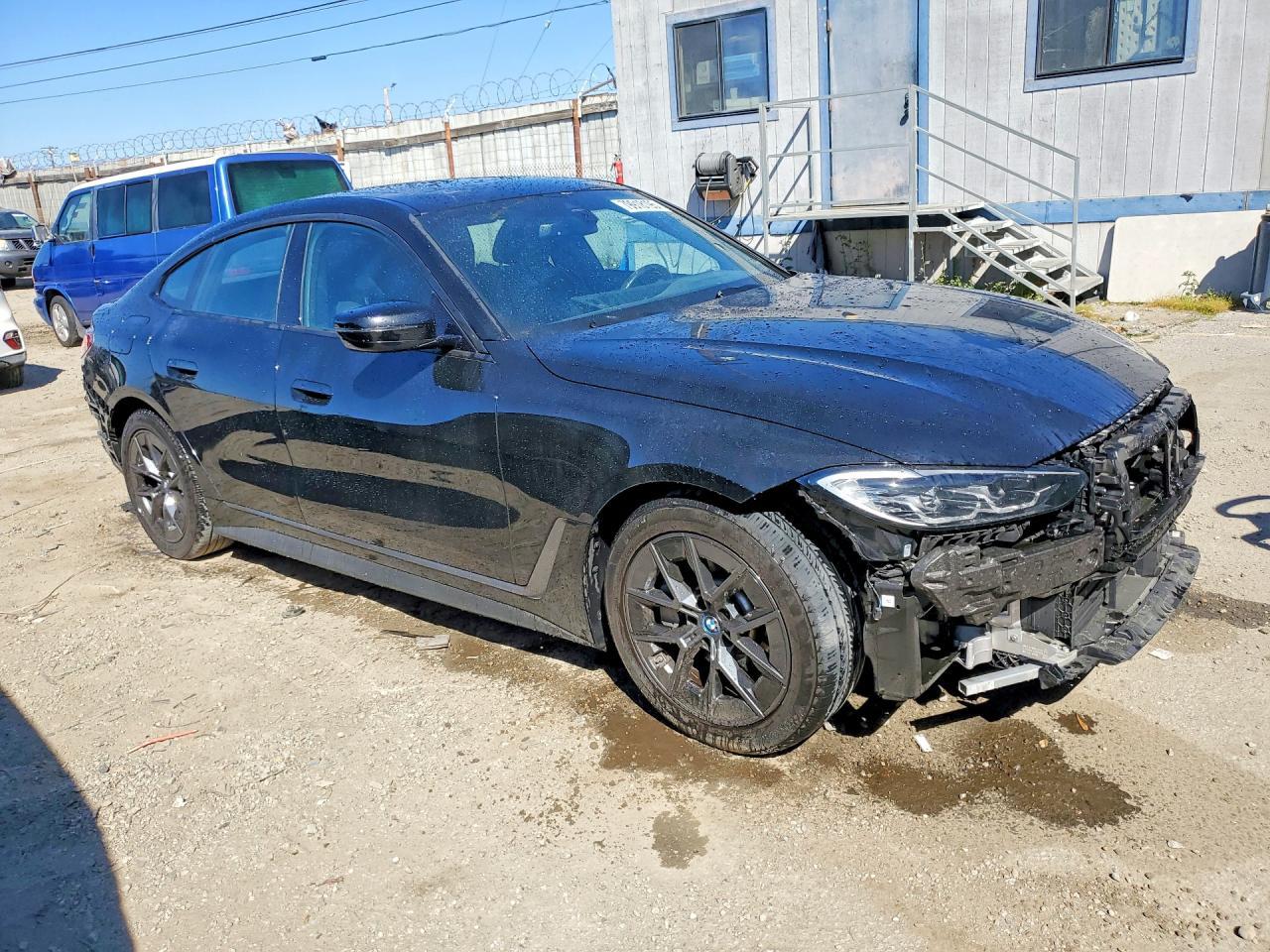 2023 BMW I4 Edrive 40 - Фото 4