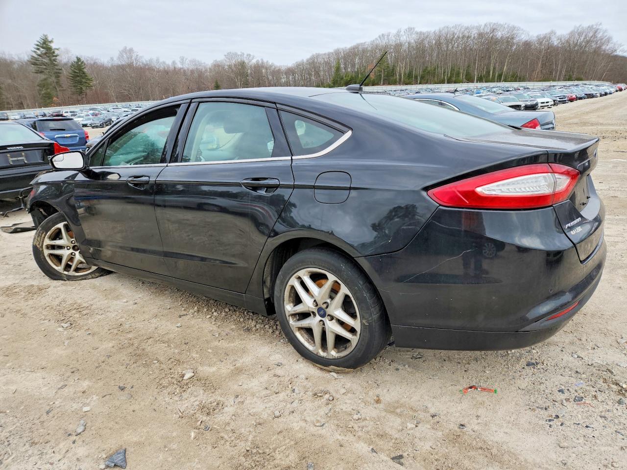 2016 Ford Fusion Se - Image 2