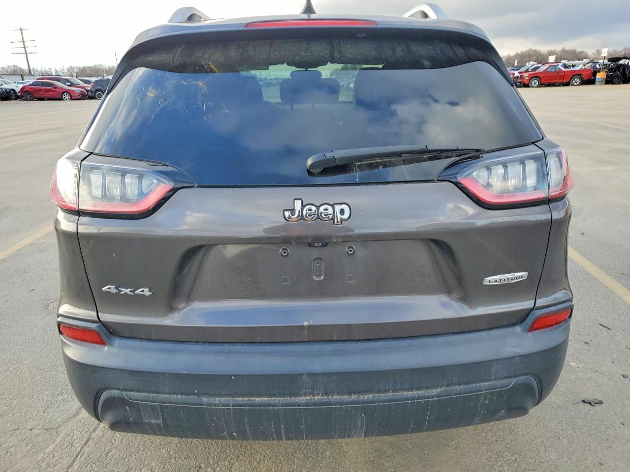 2019 Jeep Cherokee - Фото 6