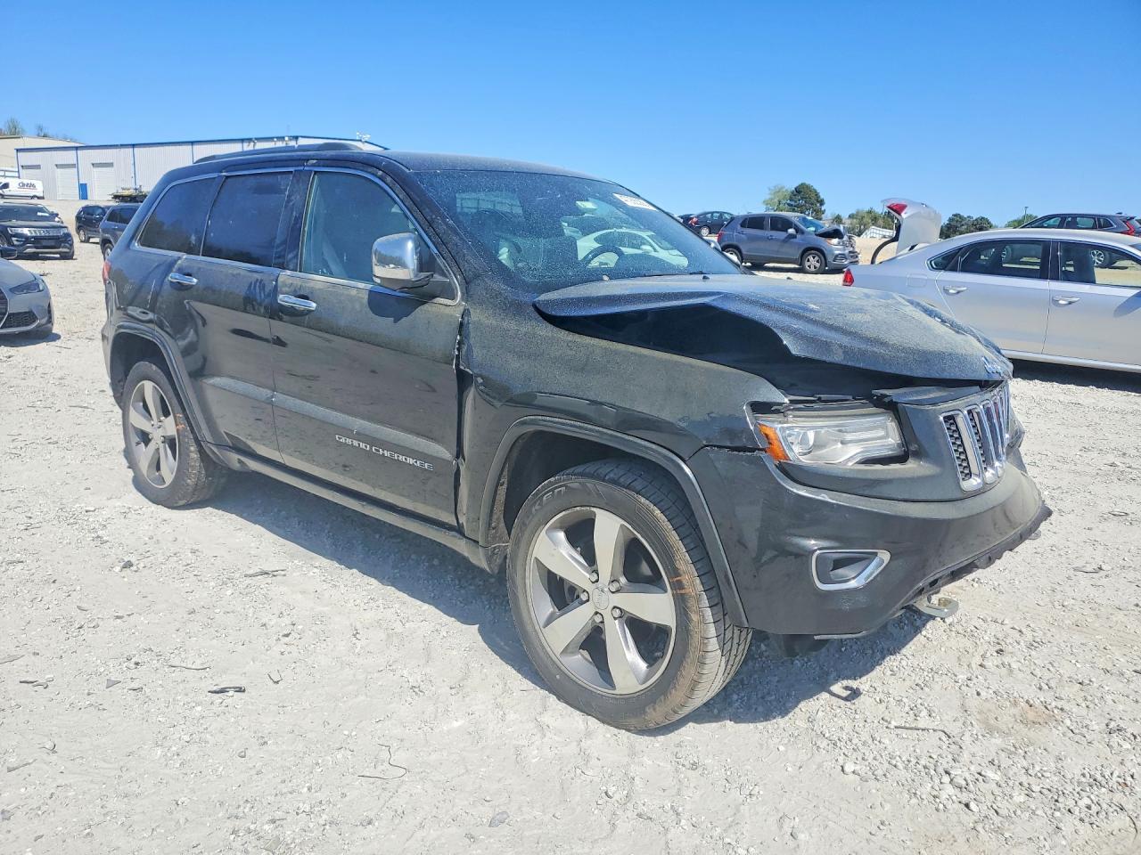 2015 Jeep Grand Cherokee Overland - Image 4