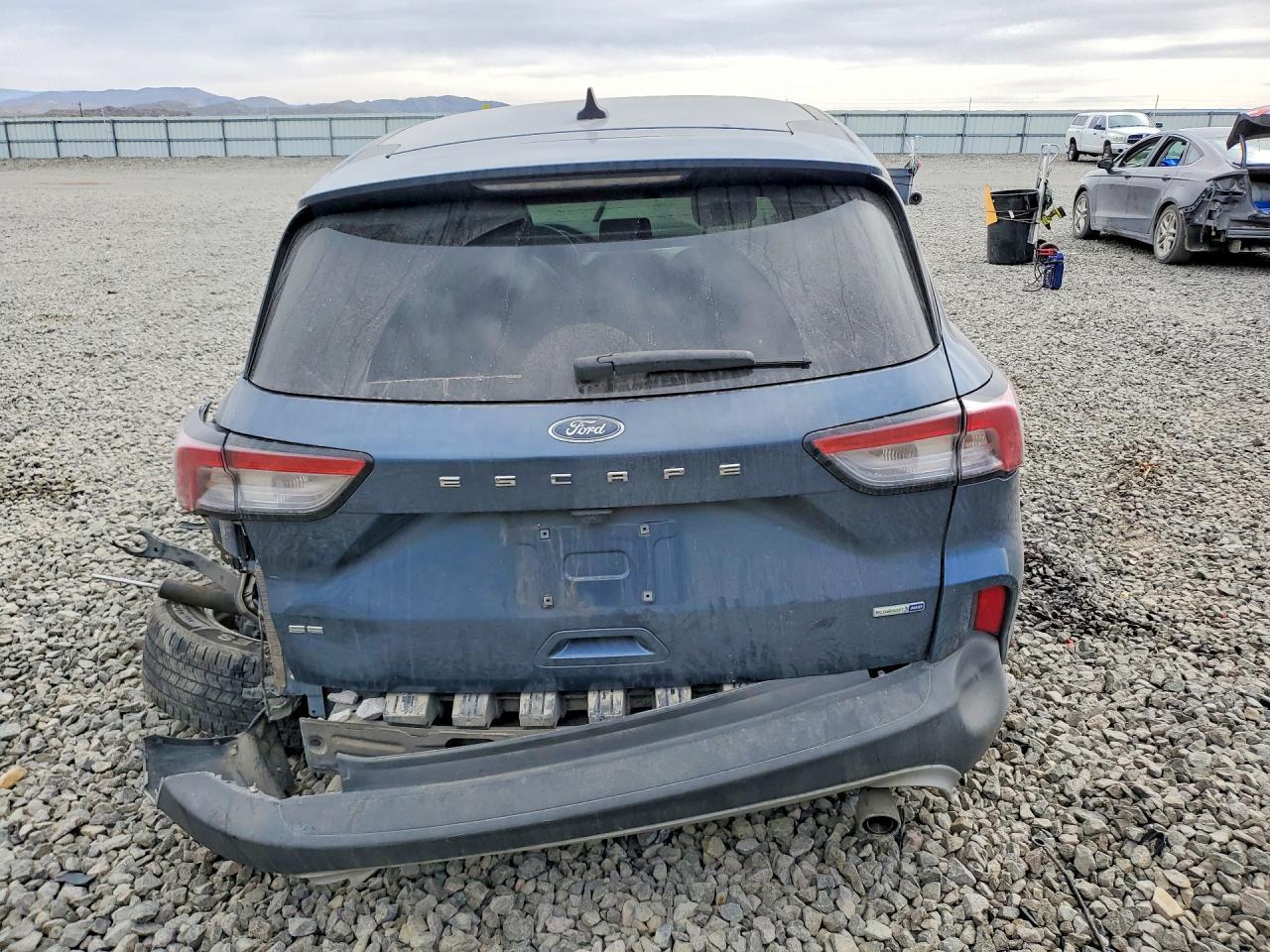 2020 Ford Escape Se - Фото 6