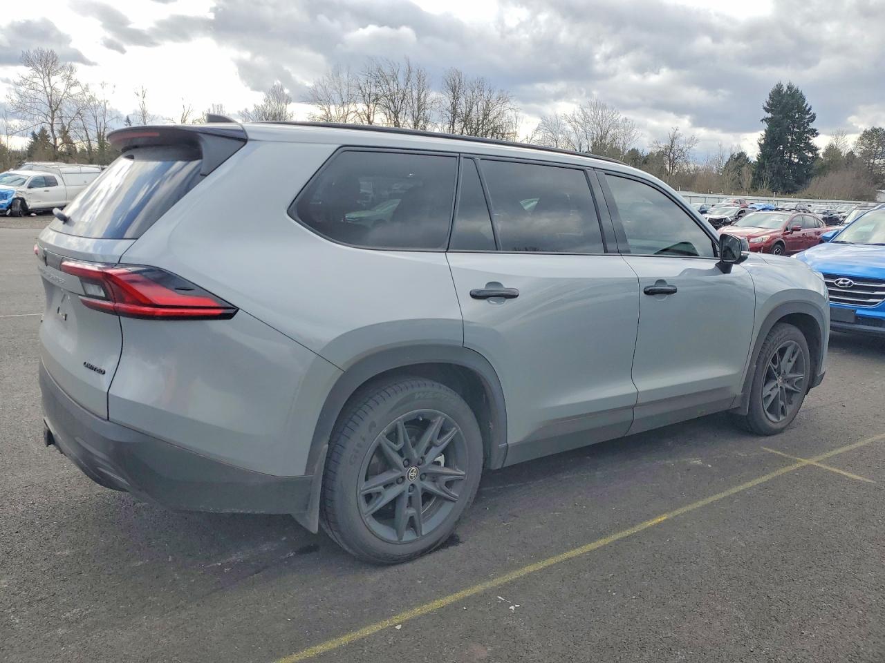 2025 Toyota Grand Highlander Hybrid Nightshade - Фото 3