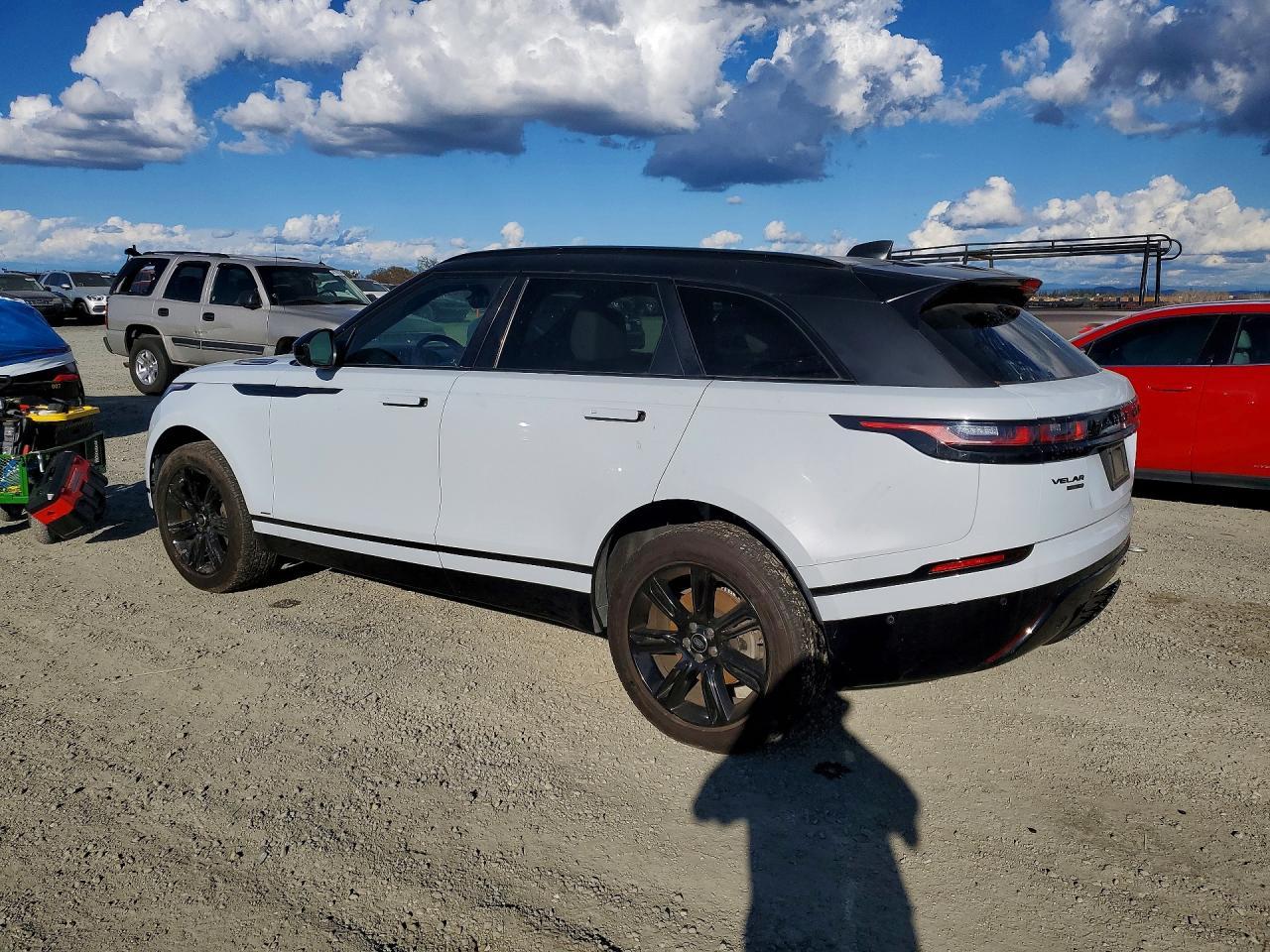 2019 Land Rover Range Rover Velar R-Dynamic Se - Image 2