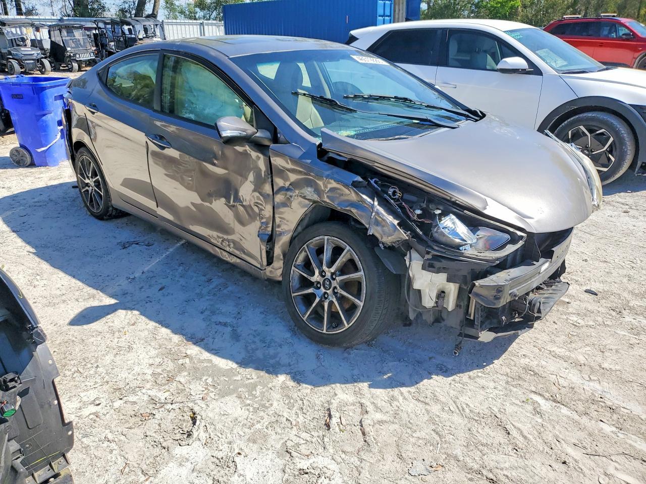 2012 Hyundai Elantra Limited - Image 4