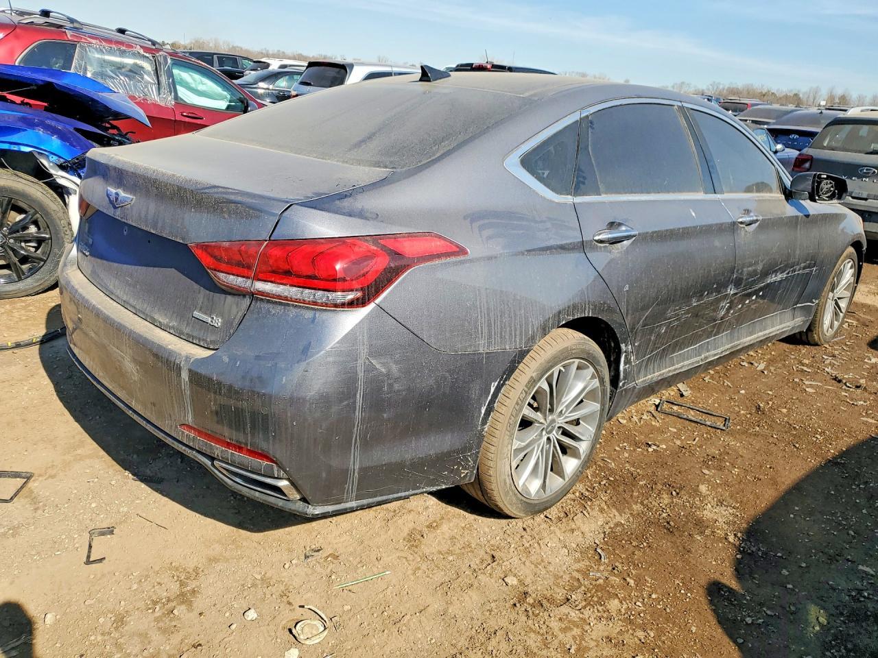 2015 Hyundai Genesis 3.8L - Image 3