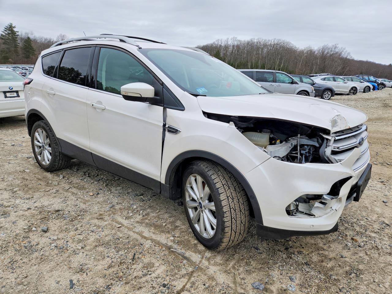 2018 Ford Escape Titanium - Image 4