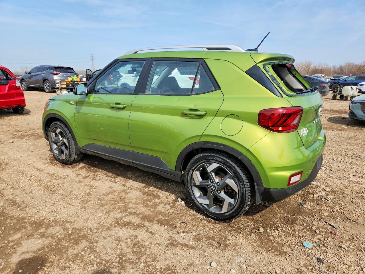2023 Hyundai Venue Sel - Фото 2