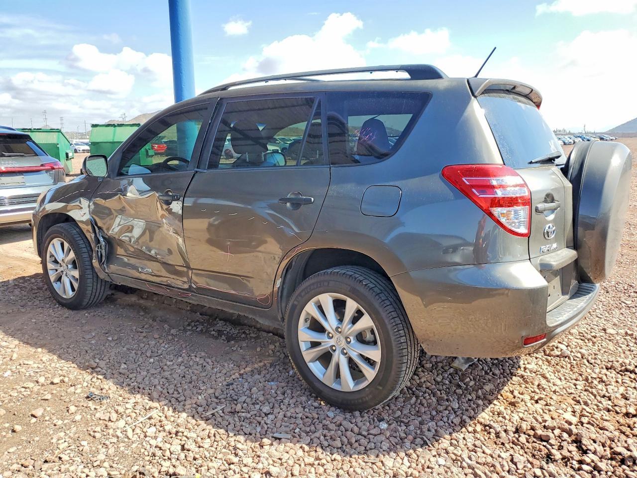 2012 Toyota Rav4 Base - Image 2