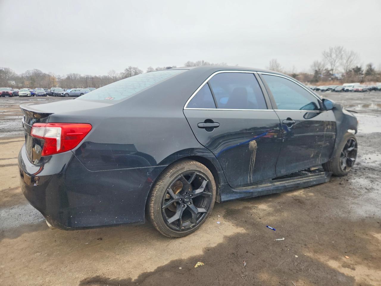 2012 Toyota Camry Se - Image 3