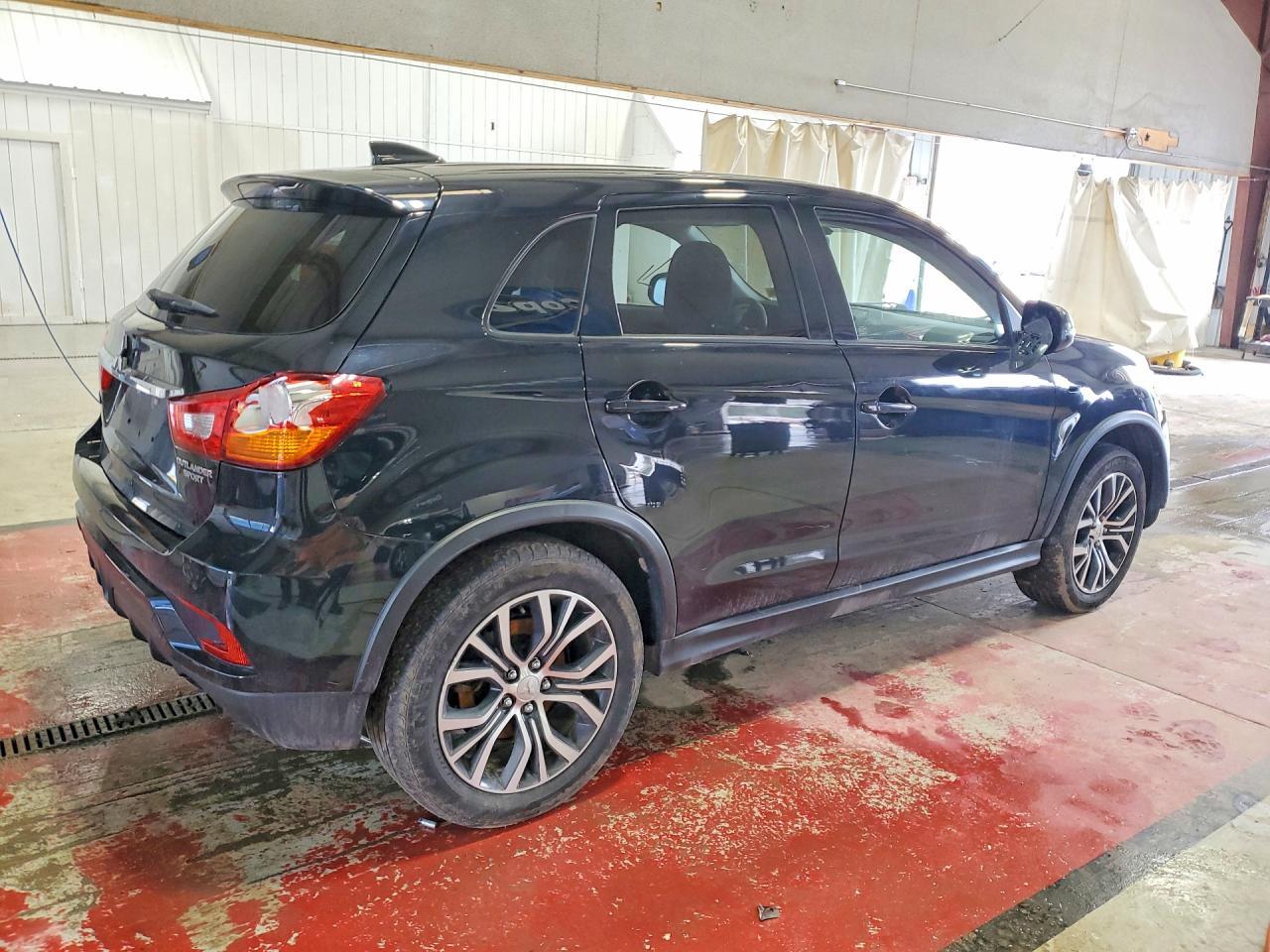 2019 Mitsubishi Outlander Sport Es - Фото 3