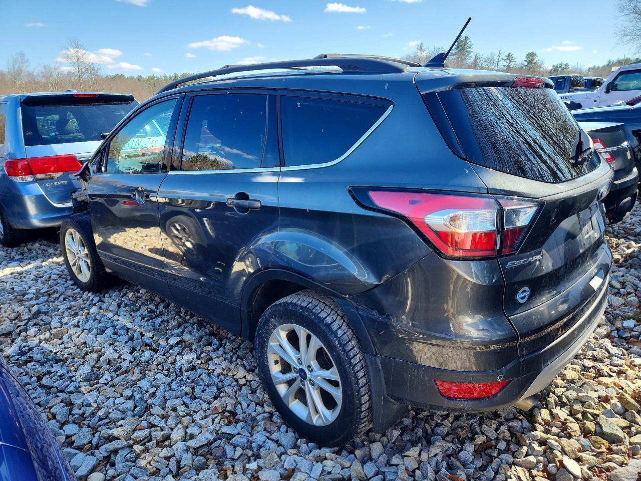 2018 Ford Escape Sel - Фото 2