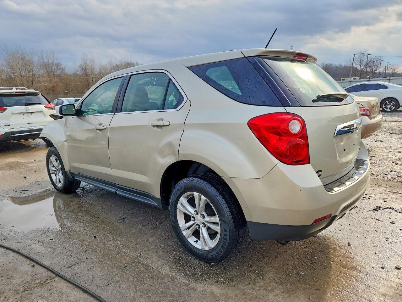 2015 Chevrolet Equinox Ls - Фото 2