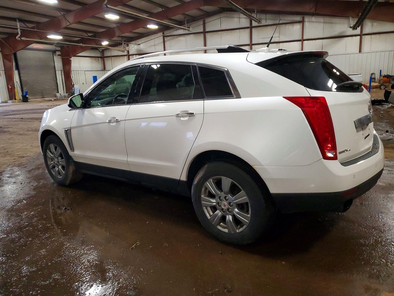 2014 Cadillac Srx Luxury Collection - Image 2