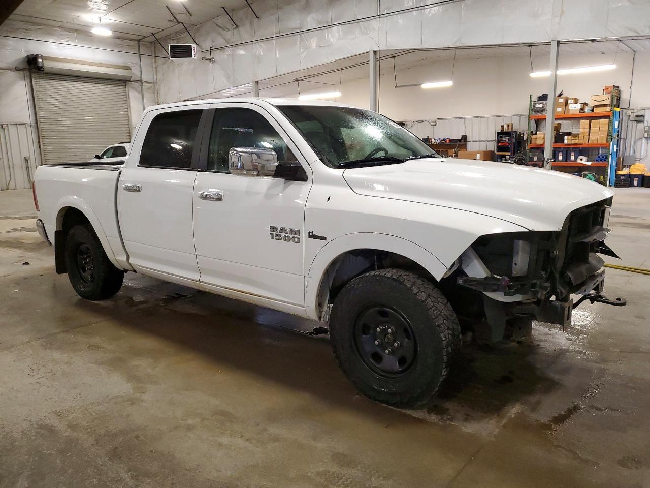 2015 Ram 1500 Laramie - Фото 4