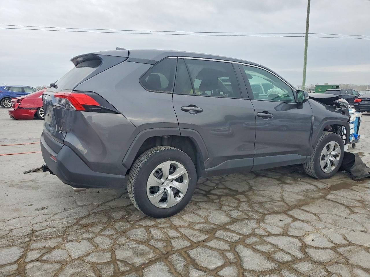 2022 Toyota Rav4 Le - Фото 3